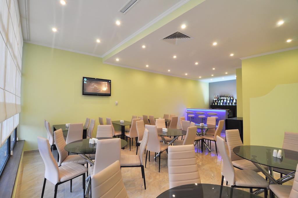 Royal Georgia Hotel Тбилиси Екстериор снимка