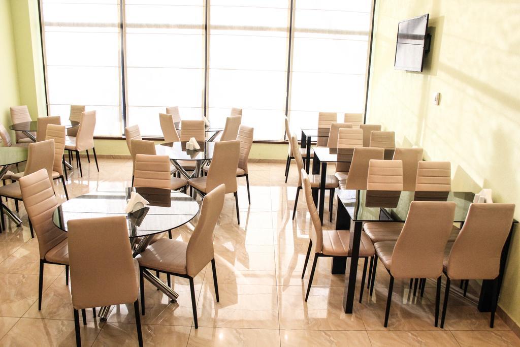 Royal Georgia Hotel Тбилиси Екстериор снимка