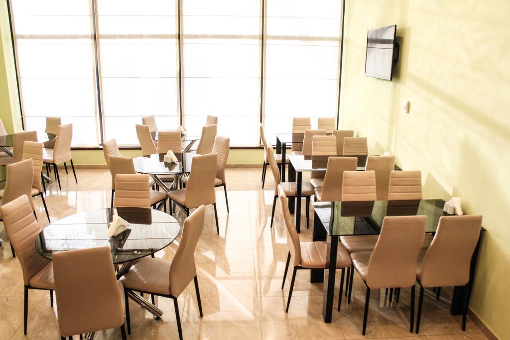 Royal Georgia Hotel Тбилиси Екстериор снимка